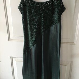 Versailles brand forest green nighwear.  Size large